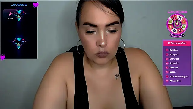 Miss Agatha online show from 12-06-24, 02:02