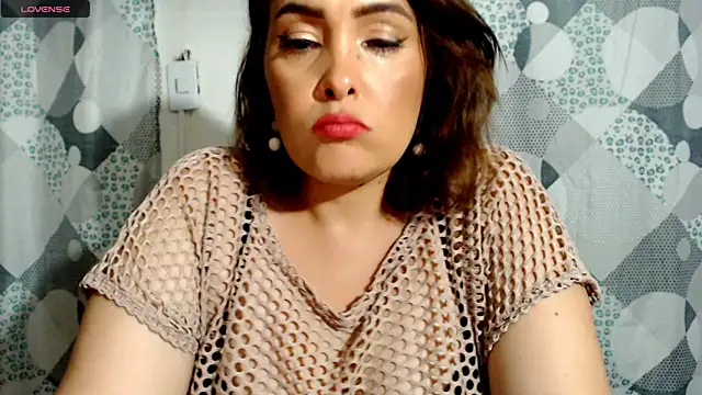 Miss Agatha online show from 03-21-25, 02:39