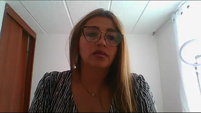 RossanaLionheart online show from 02-03-25, 07:21