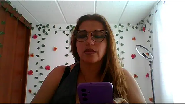 RossanaLionheart online show from 03-15-25, 07:27