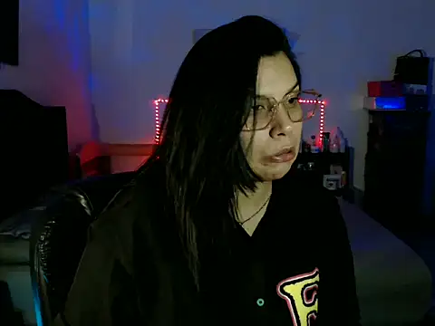 Snapshot of CarolinaRincon chatting on 11-06-25, 12:00 CarolinaRincon online show from 11-06-25, 12:00