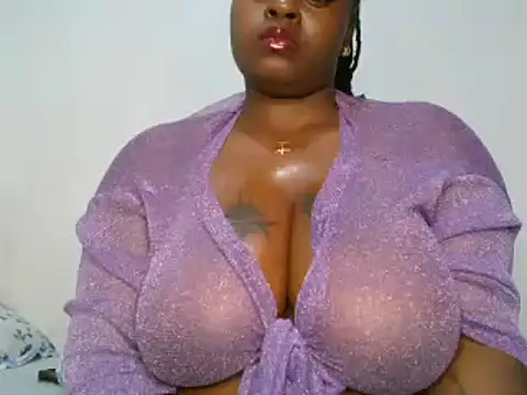 Snapshot of t-QueenSlyy chatting on 01-13-25, 06:49 t-QueenSlyy online show from 01-13-25, 06:49