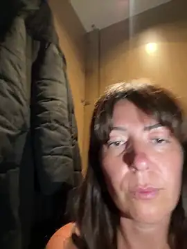 Snapshot of eveangelll chatting on 12-17-24, 12:22 eveangelll online show from 12-17-24, 12:22