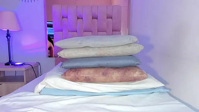 Voluptupus-girl online show from 03-10-25, 05:29