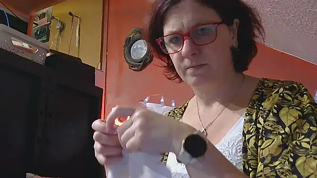 lanax online show from 11-24-25, 01:44