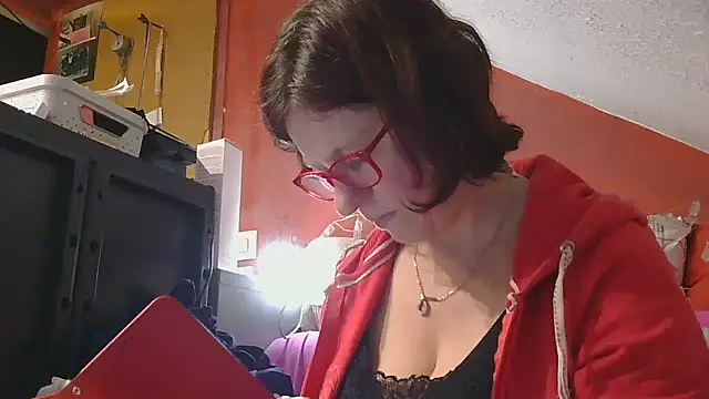 Snapshot of lanax chatting on 03-12-26, 01:28 lanax online show from 03-12-26, 01:28