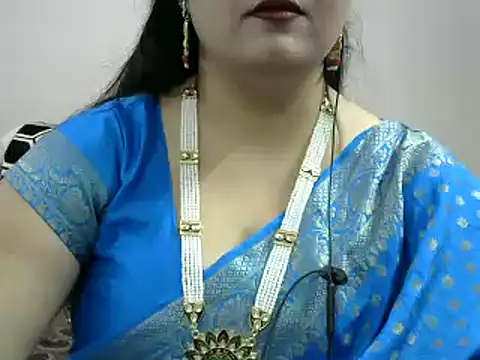 Snapshot of Shruti_139 chatting on 01-21-25, 06:55 Shruti 139 online show from 01-21-25, 06:55