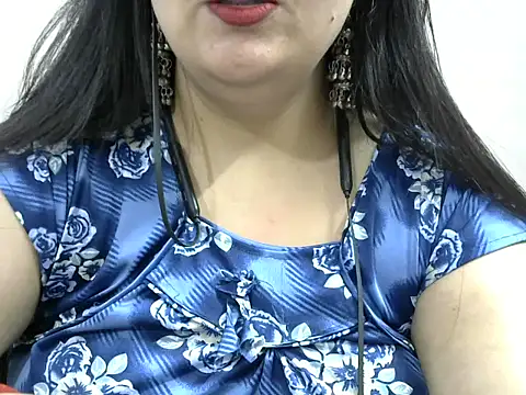 Snapshot of Shruti_139 chatting on 01-31-25, 11:03 Shruti 139 online show from 01-31-25, 11:03