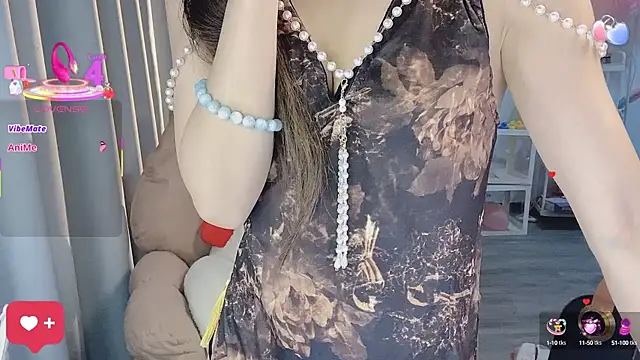 7-Love online show from 02-24-25, 05:20