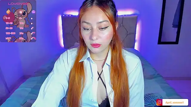 Snapshot of April_sommer1 chatting on 10-27-25, 11:03 April sommer1 online show from 10-27-25, 11:03