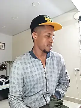 AlejoKhalifa  online show from 03-09-25, 03:01