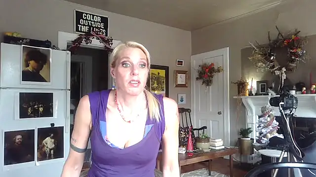 Glamazonx online show from 11-23-25, 06:30