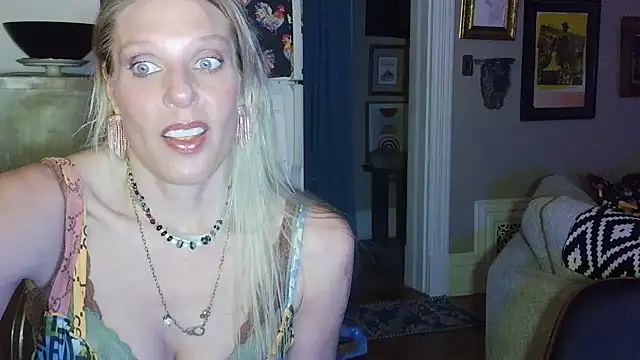 Glamazonx online show from 03-26-26, 02:39