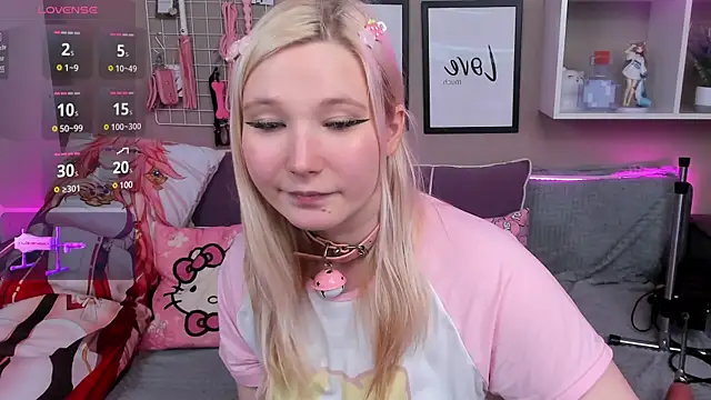 MeowkaKitty online show from 02-11-25, 03:40