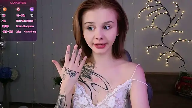 Britney Lynch online show from 01-10-25, 08:37