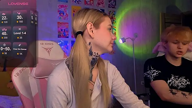 Britney Lynch online show from 02-13-26, 08:05