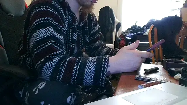 Snapshot of Thehotfox@xh chatting on 02-26-26, 06:40 Thehotfoxxh online show from 02-26-26, 06:40