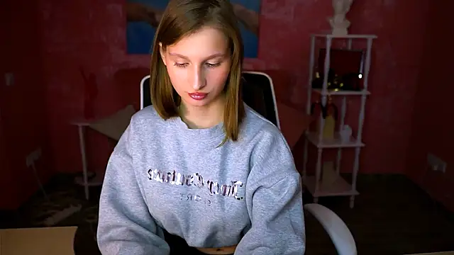 EllaHorton online show from 03-29-26, 05:13