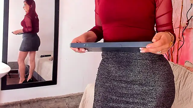 ivone adams online show from 09-13-25, 04:23