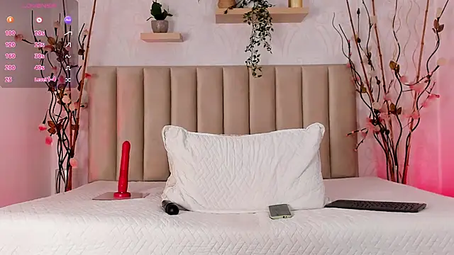 ivone adams online show from 09-19-25, 04:03