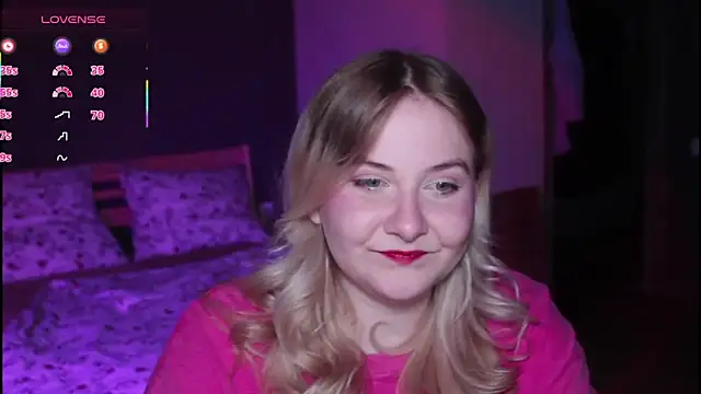 sensual girrrl online show from 08-03-26, 12:42