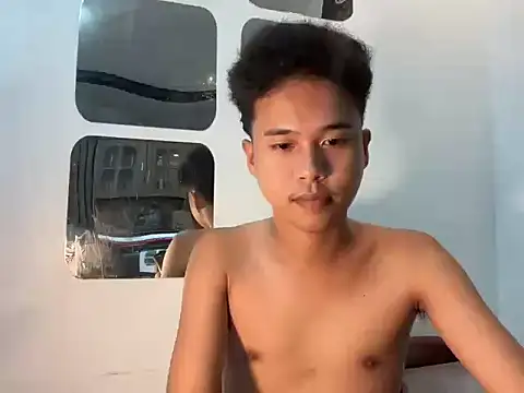 Asiantwink21 online show from 10-23-25, 02:49