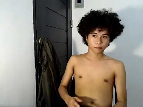Asiantwink21 online show from 05-12-26, 05:21