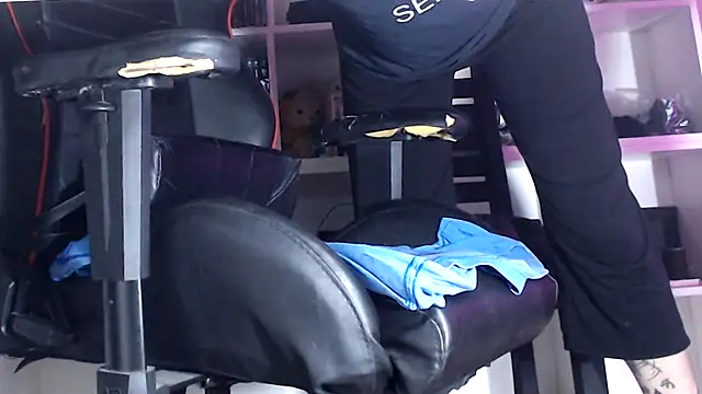 Snapshot of LapijARG7 chatting on 03-14-25, 07:15 LapijARG7 online show from 03-14-25, 07:15