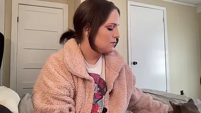 Snapshot of sexylilly69 chatting on 02-14-25, 09:32 sexylilly69 online show from 02-14-25, 09:32