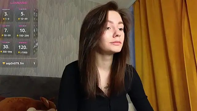 girl with snaketatto0 online show from 01-23-25, 04:19