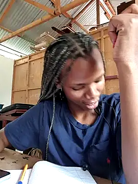 Snapshot of Sexy-Aljan chatting on 12-03-24, 08:16 Sexy-Aljan online show from 12-03-24, 08:16