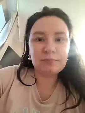 Snapshot of AlexaLexie chatting on 12-24-24, 11:28 AlexaLexie online show from 12-24-24, 11:28