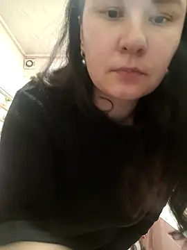 Snapshot of AlexaLexie chatting on 02-08-25, 01:22 AlexaLexie online show from 02-08-25, 01:22