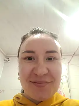 Snapshot of AlexaLexie chatting on 02-15-25, 11:17 AlexaLexie online show from 02-15-25, 11:17