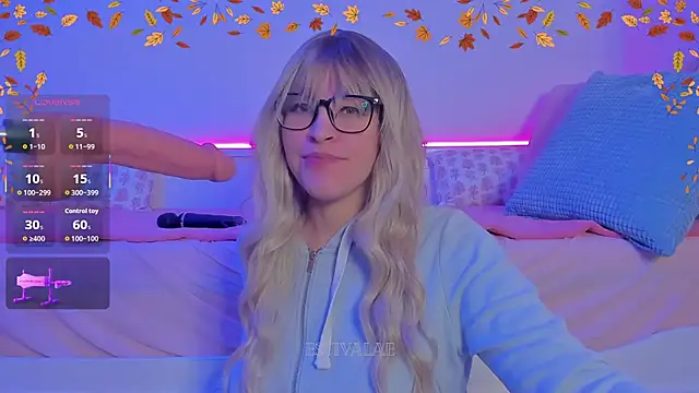 estivalae online show from 10-20-25, 03:18