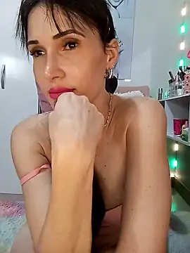 Irresistible24 online show from 01-21-25, 09:46