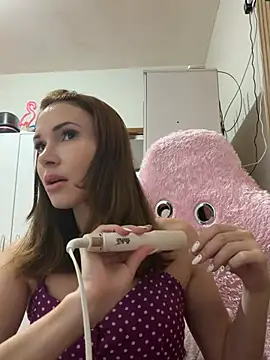 Irresistible24 online show from 04-18-26, 12:09