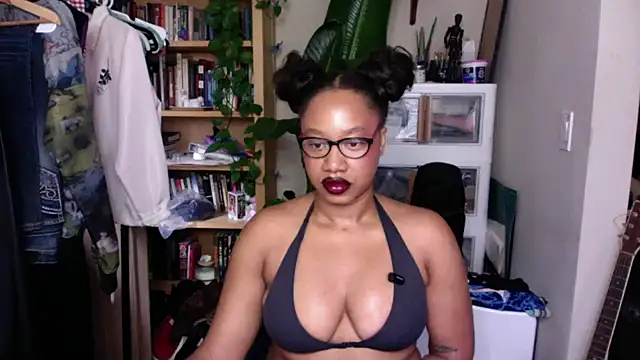 goddessdaisysky online show from 09-14-25, 05:23