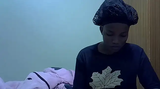 prettychoco1 online show from 12-21-24, 05:40