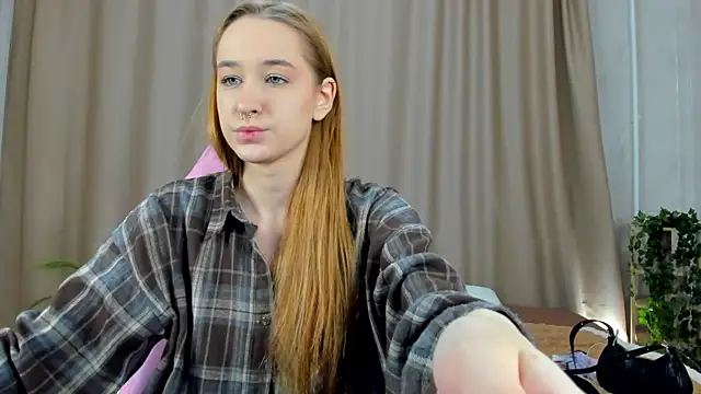 Sweett Monica online show from 09-27-25, 12:04