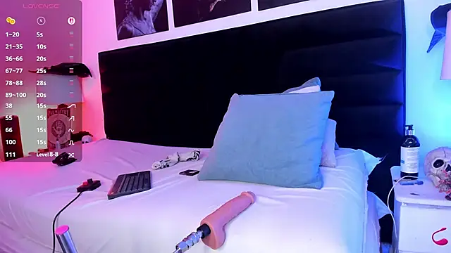 JuanCamiilo 66 online show from 10-29-25, 03:53