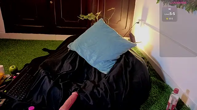 Snapshot of JuanCamiilo_66 chatting on 01-17-26, 01:54 JuanCamiilo 66 online show from 01-17-26, 01:54