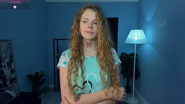 RayaNenlia online show from 02-10-26, 05:11