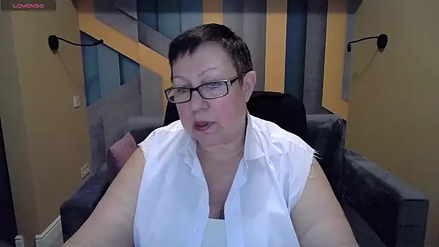 Snapshot of BarbaraTurners chatting on 01-03-25, 06:35 BarbaraTurners online show from 01-03-25, 06:35