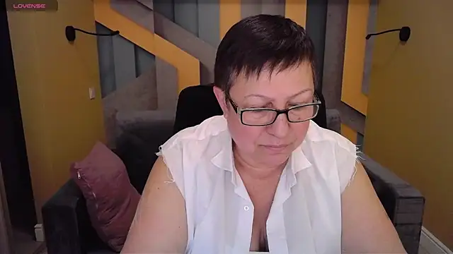 Snapshot of BarbaraTurners chatting on 01-16-25, 03:56 BarbaraTurners online show from 01-16-25, 03:56