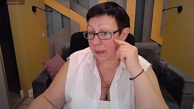 Snapshot of BarbaraTurners chatting on 01-22-25, 06:52 BarbaraTurners online show from 01-22-25, 06:52