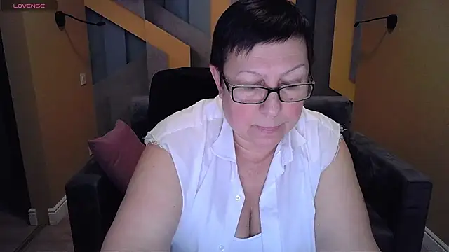 Snapshot of BarbaraTurners chatting on 01-28-25, 03:57 BarbaraTurners online show from 01-28-25, 03:57