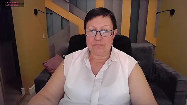 Snapshot of BarbaraTurners chatting on 02-03-25, 04:25 BarbaraTurners online show from 02-03-25, 04:25