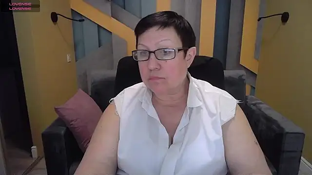 Snapshot of BarbaraTurners chatting on 02-03-25, 10:21 BarbaraTurners online show from 02-03-25, 10:21