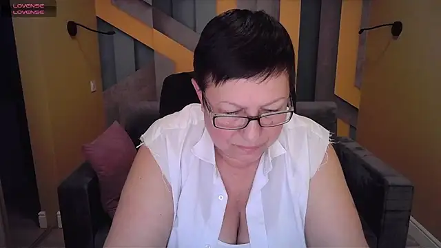 Snapshot of BarbaraTurners chatting on 02-08-25, 02:26 BarbaraTurners online show from 02-08-25, 02:26